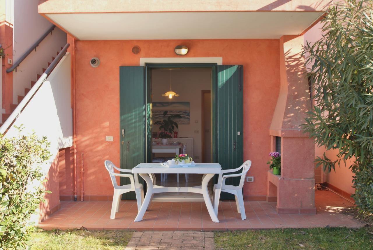 Appartamenti In Residence Portosole E Residence Tamerici Con Piscina-Cavallino Treporti Dış mekan fotoğraf