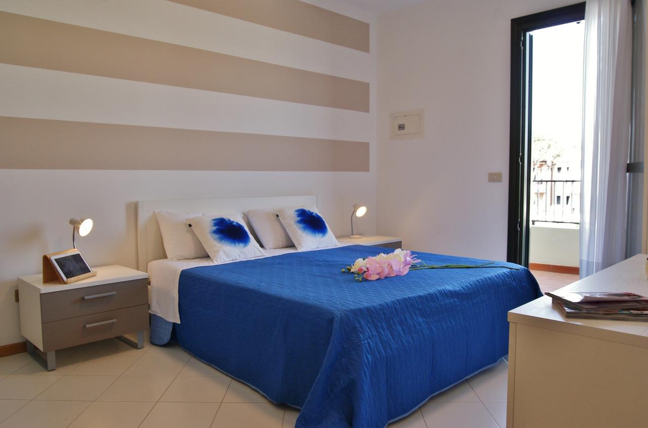Appartamenti In Residence Portosole E Residence Tamerici Con Piscina-Cavallino Treporti Dış mekan fotoğraf