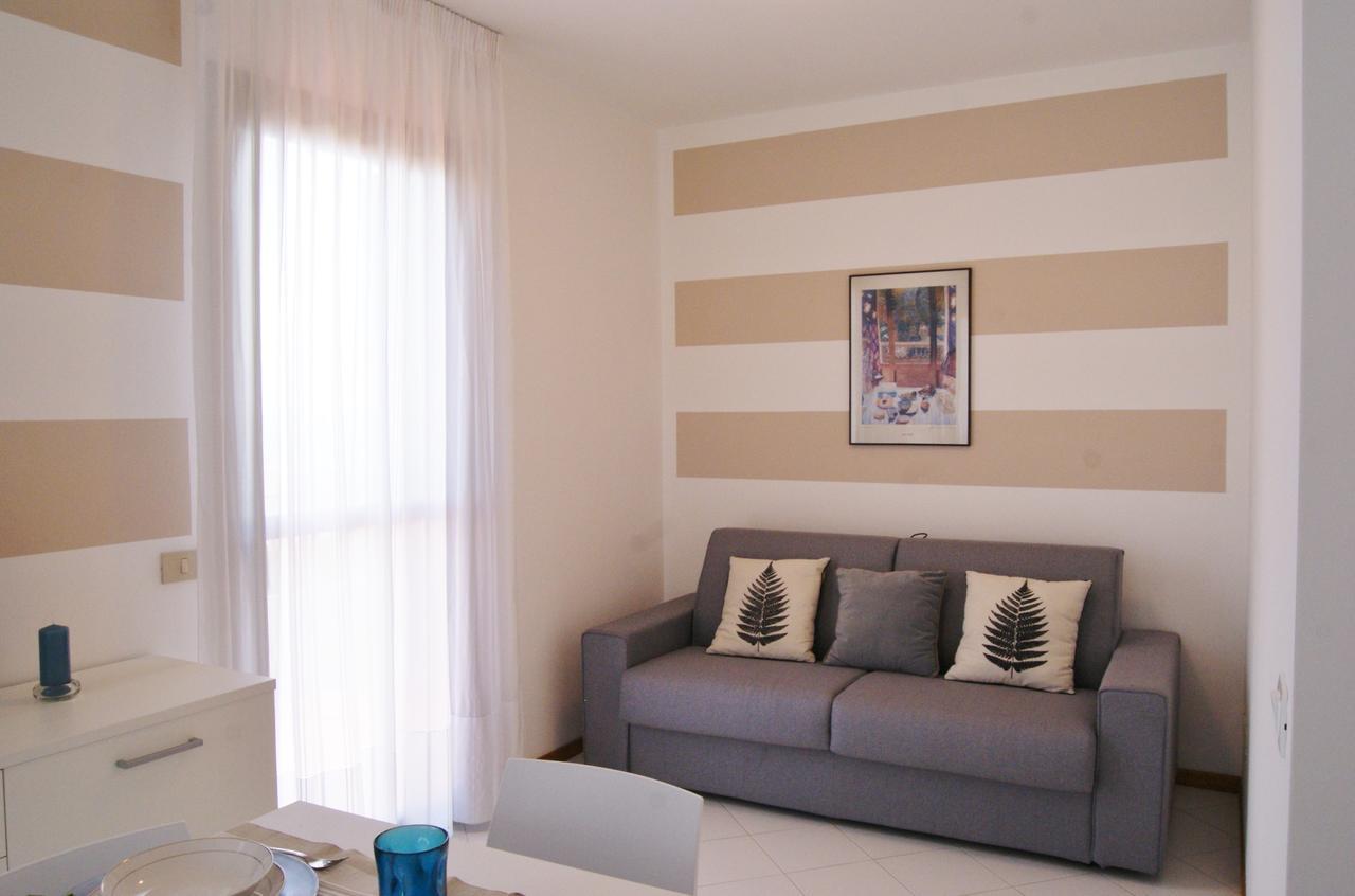 Appartamenti In Residence Portosole E Residence Tamerici Con Piscina-Cavallino Treporti Dış mekan fotoğraf