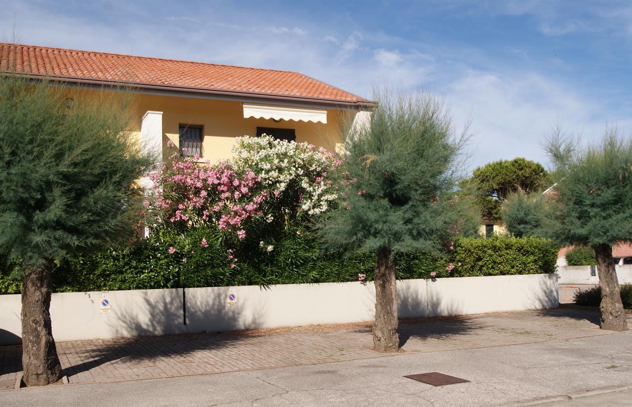 Appartamenti In Residence Portosole E Residence Tamerici Con Piscina-Cavallino Treporti Dış mekan fotoğraf