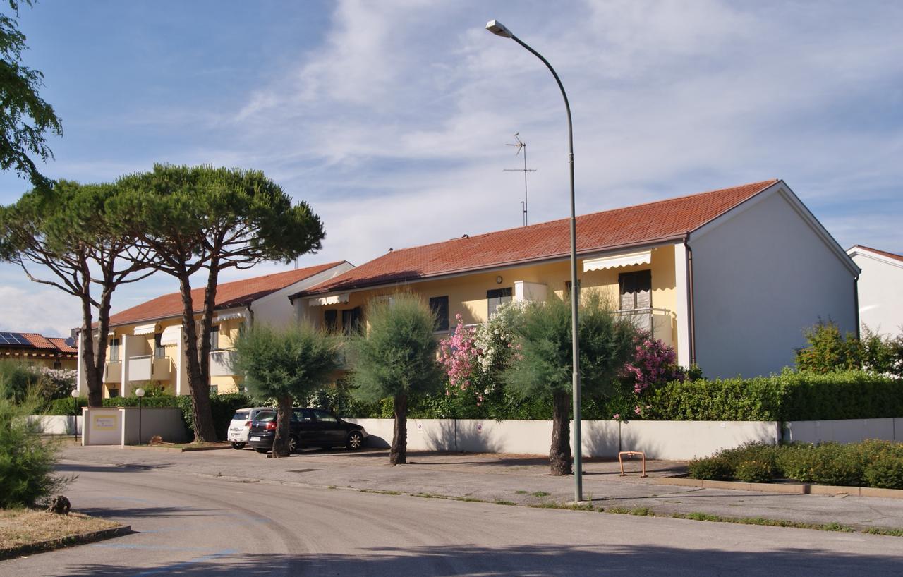Appartamenti In Residence Portosole E Residence Tamerici Con Piscina-Cavallino Treporti Dış mekan fotoğraf